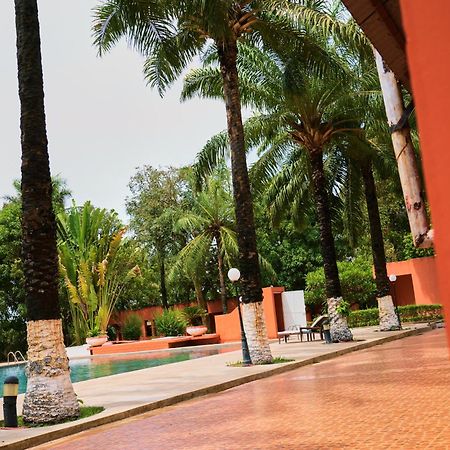 Dunia Hotel ביסאו מראה חיצוני תמונה