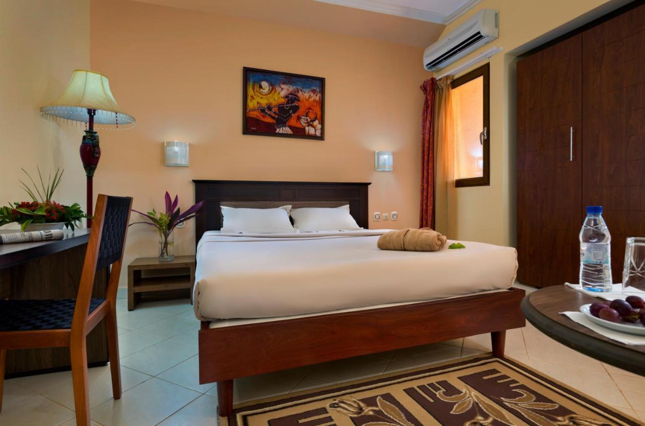Dunia Hotel ביסאו מראה חיצוני תמונה