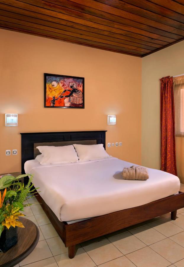 Dunia Hotel ביסאו מראה חיצוני תמונה