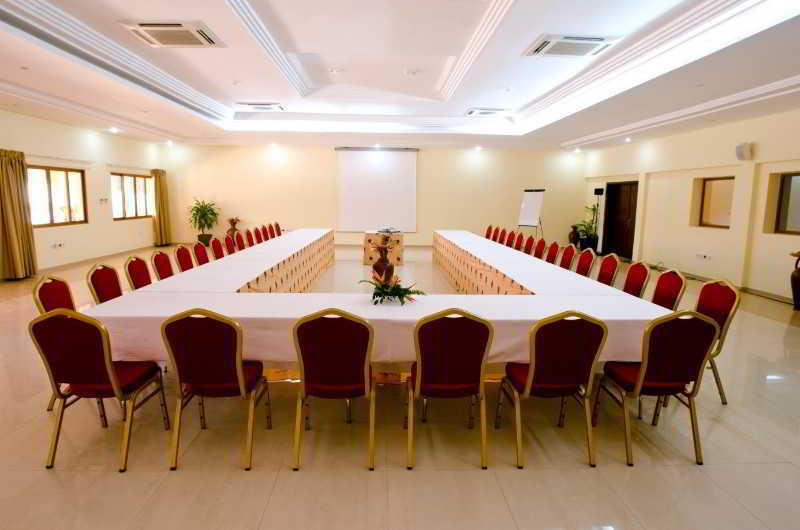 Dunia Hotel ביסאו מראה חיצוני תמונה