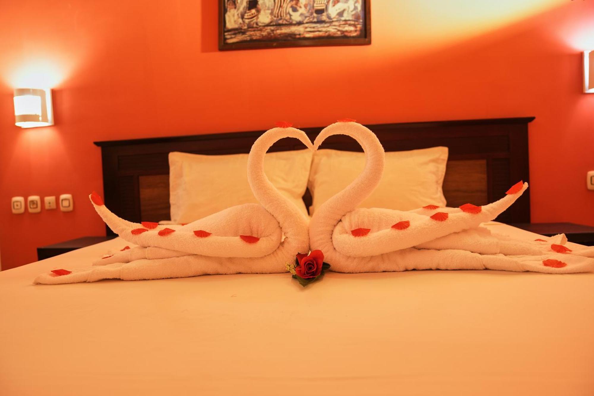 Dunia Hotel ביסאו מראה חיצוני תמונה