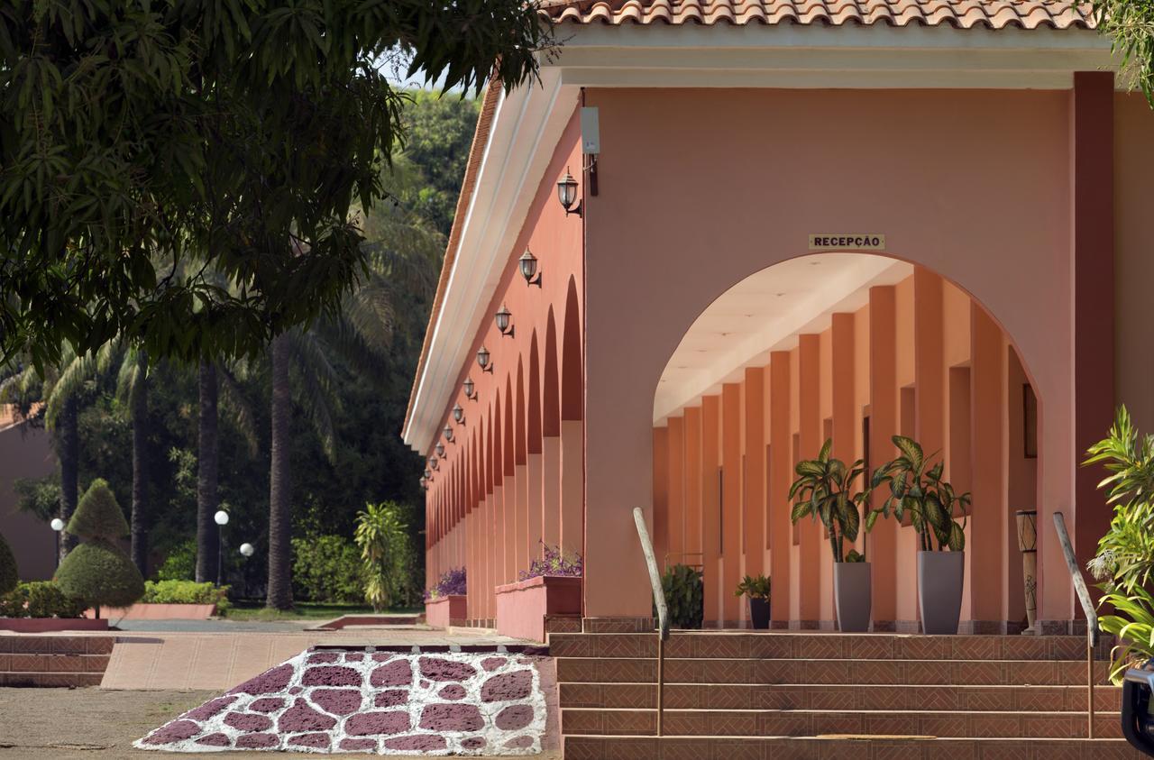 Dunia Hotel ביסאו מראה חיצוני תמונה