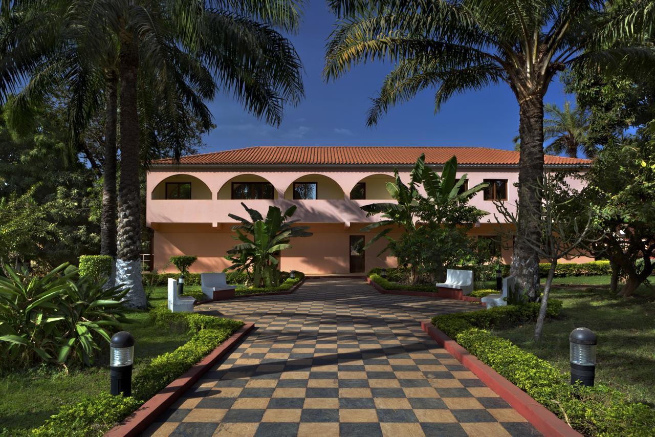 Dunia Hotel ביסאו מראה חיצוני תמונה