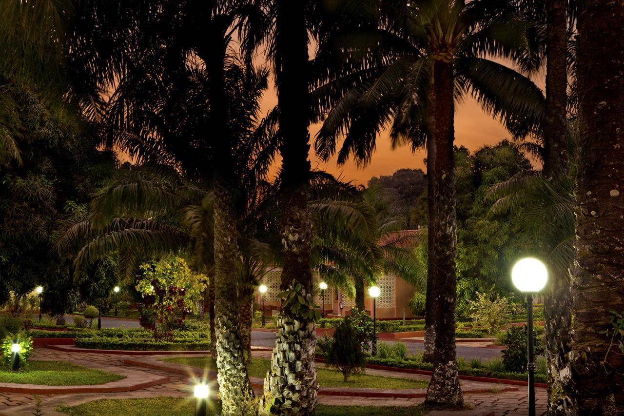 Dunia Hotel ביסאו מראה חיצוני תמונה