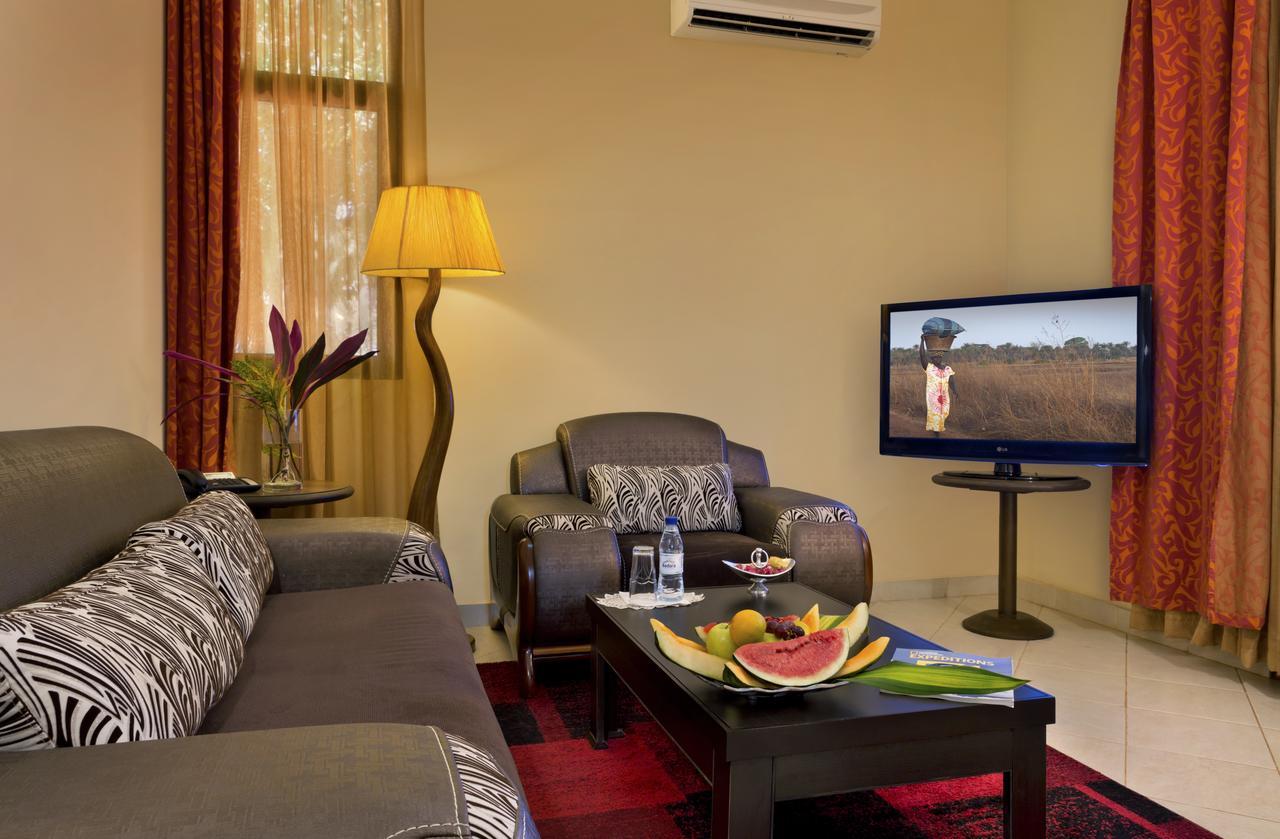 Dunia Hotel ביסאו מראה חיצוני תמונה